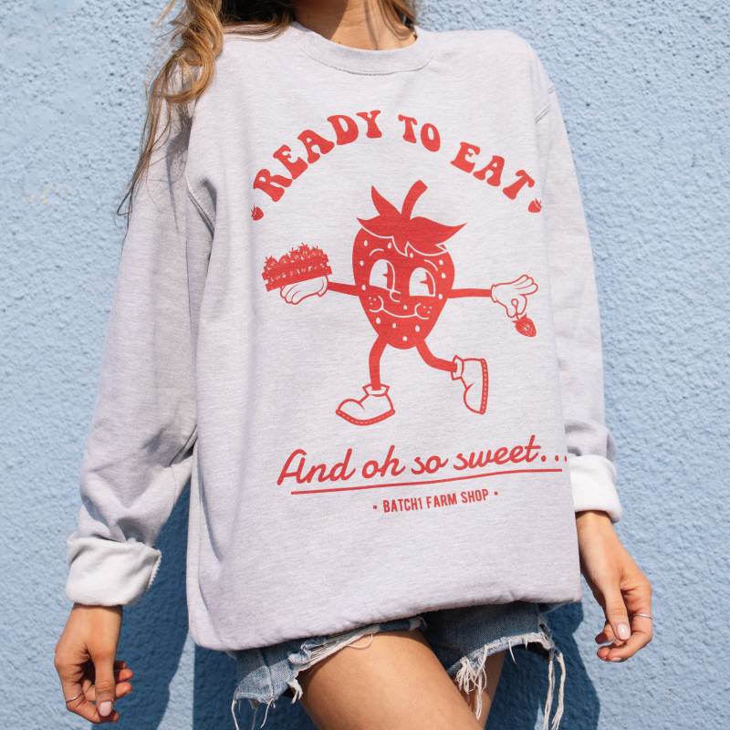 Ready To Eat Erdbeere Damen Grafik Sweatshirt von Batch1UK