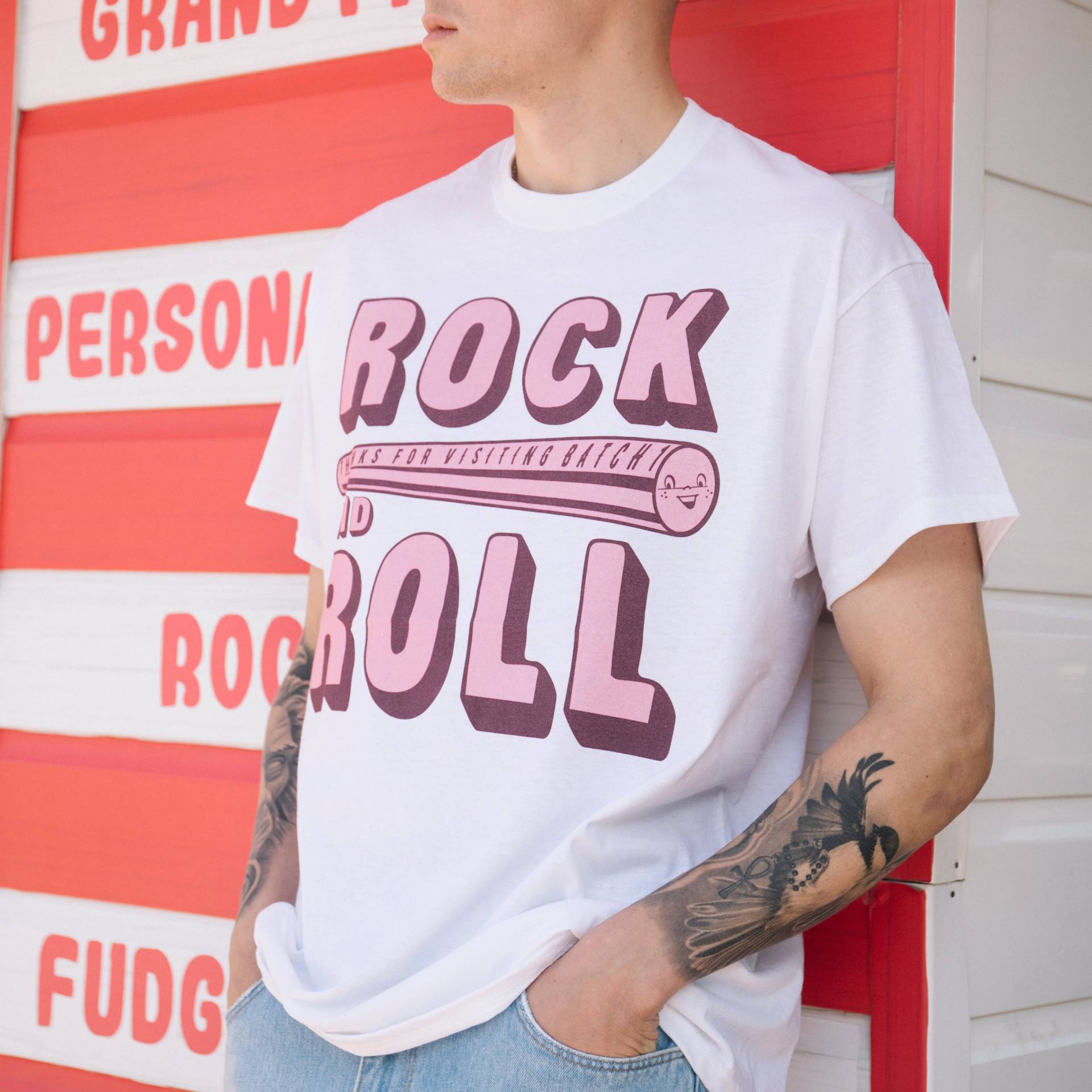 Rock & Roll Herren British Seaside Grafik T-Shirt von Batch1UK