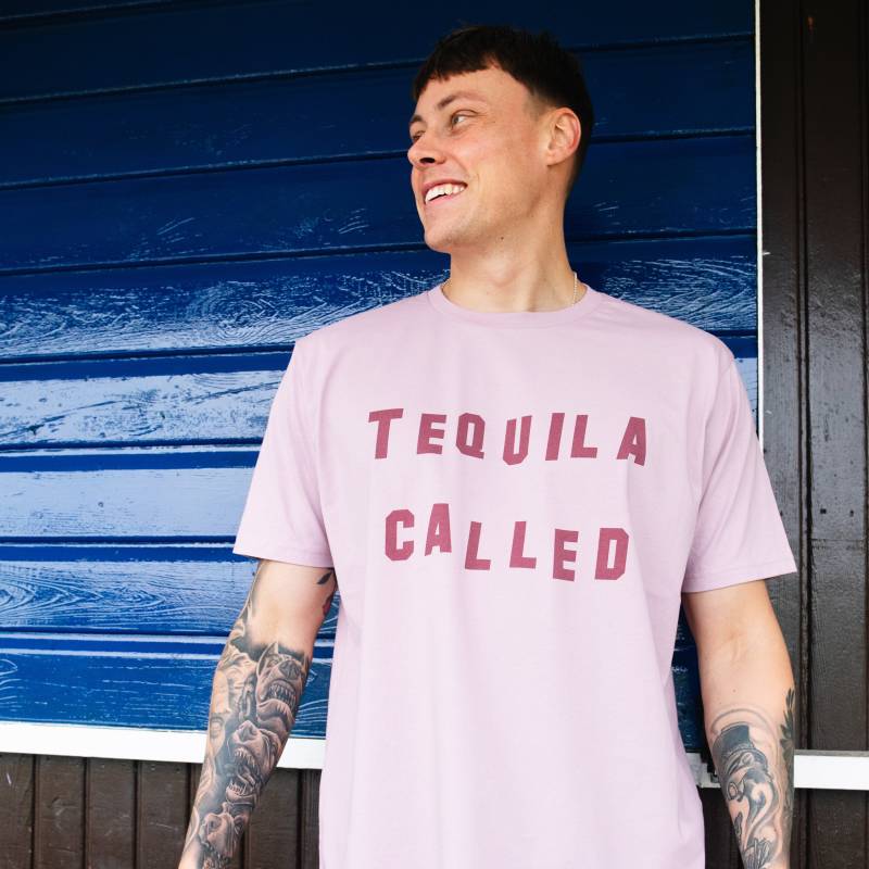 Tequila Namensslogan Herren T-Shirt von Batch1UK