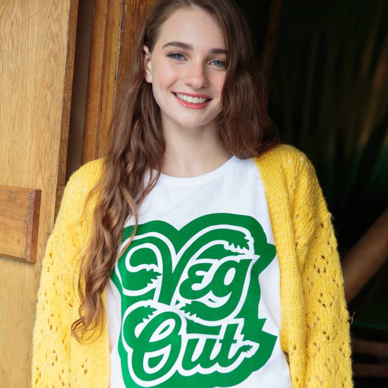Veg Out Damen Slogan T-Shirt von Batch1UK