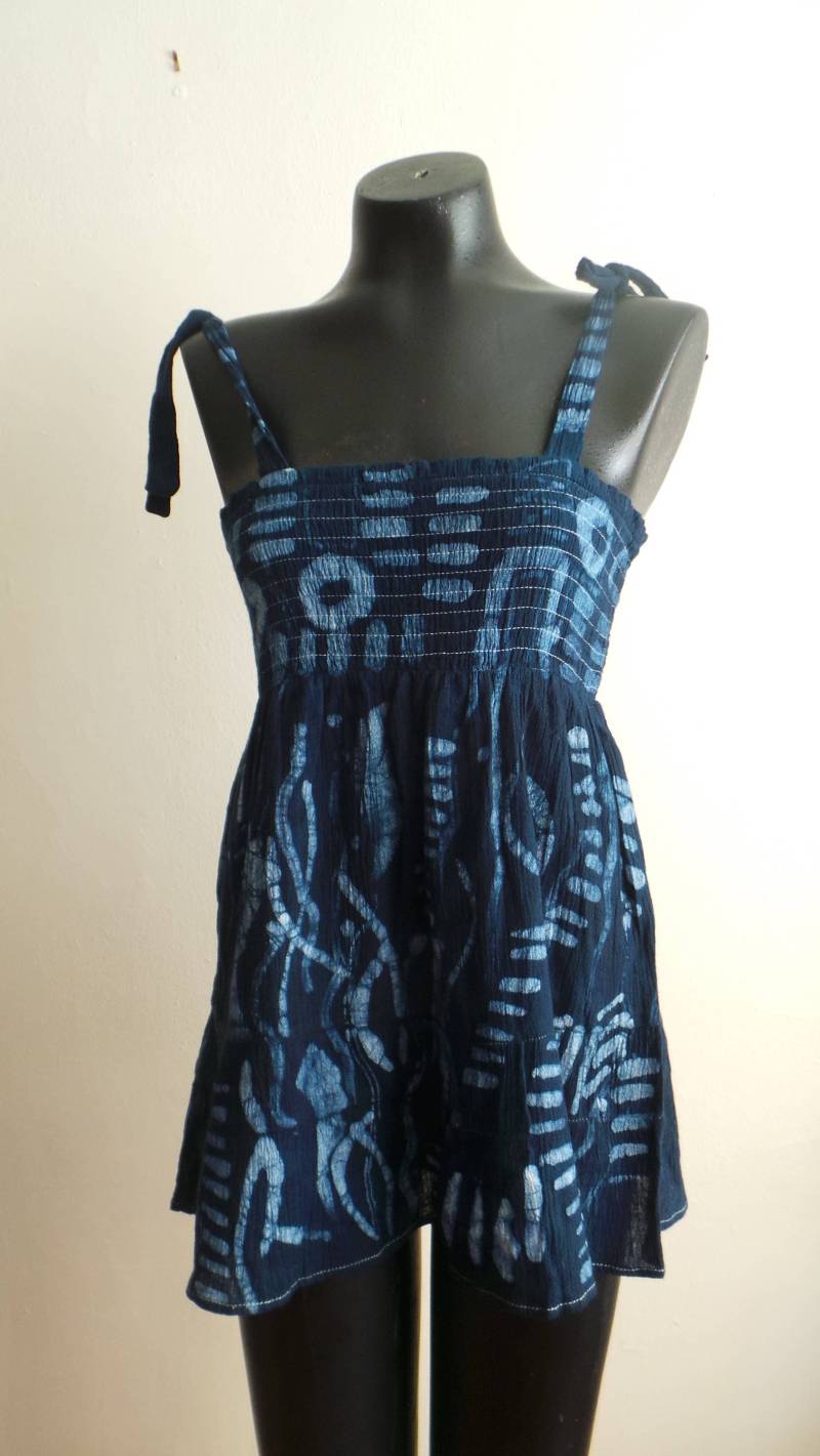Batik Handarbeit Ein Unikat Smok Baby Doll Dress.bimbd 000001 von BatikArtsStudio