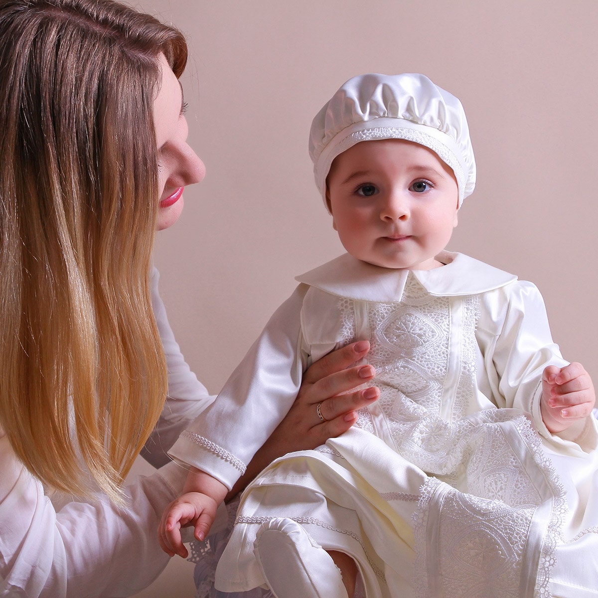Jungen Taufkleid Set Tauf-Outfit Mit Mütze & Booties von BattesimoLove