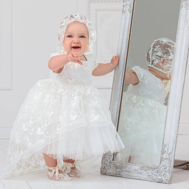 Spitze Baby Mädchen Taufkleid Mit Mütze & Schuhe von BattesimoLove
