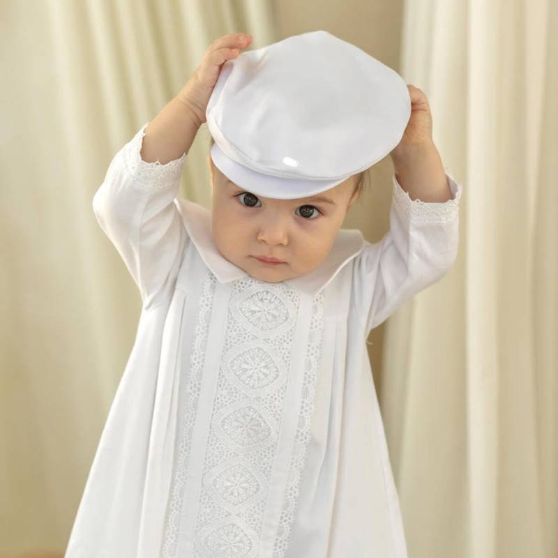 Weißes Taufkleid Set Baby Jungen Tauf-Outfit Mit Mütze & Schühchen von BattesimoLove
