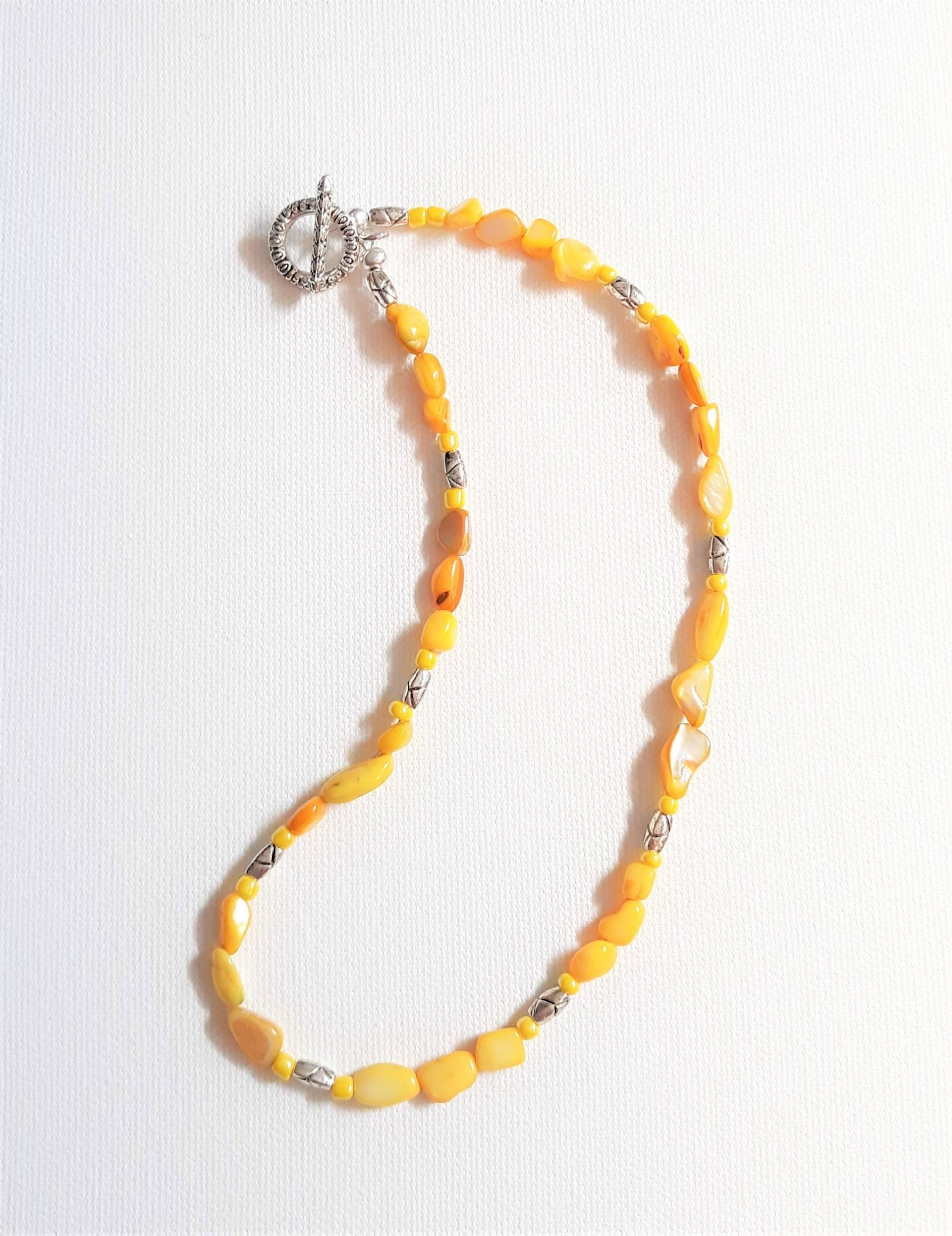 Gelbgold Perlmutt Halskette Gelbgold Perlmutt Halskette von BaubleAndVerve
