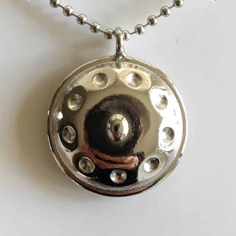 Handpankette Silber, Anhänger, Glücksbringer, Talisman, Medaillon, Handpan Schmuck von BaurBrownHandpans