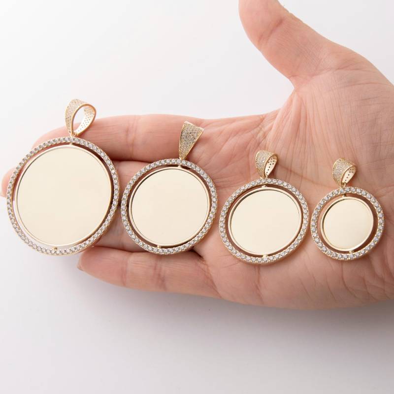 Reversible Medaillon Rahmen Memory Cz Charm Anhänger Echt Solid 10K Gelbgold von GoldumNYC
