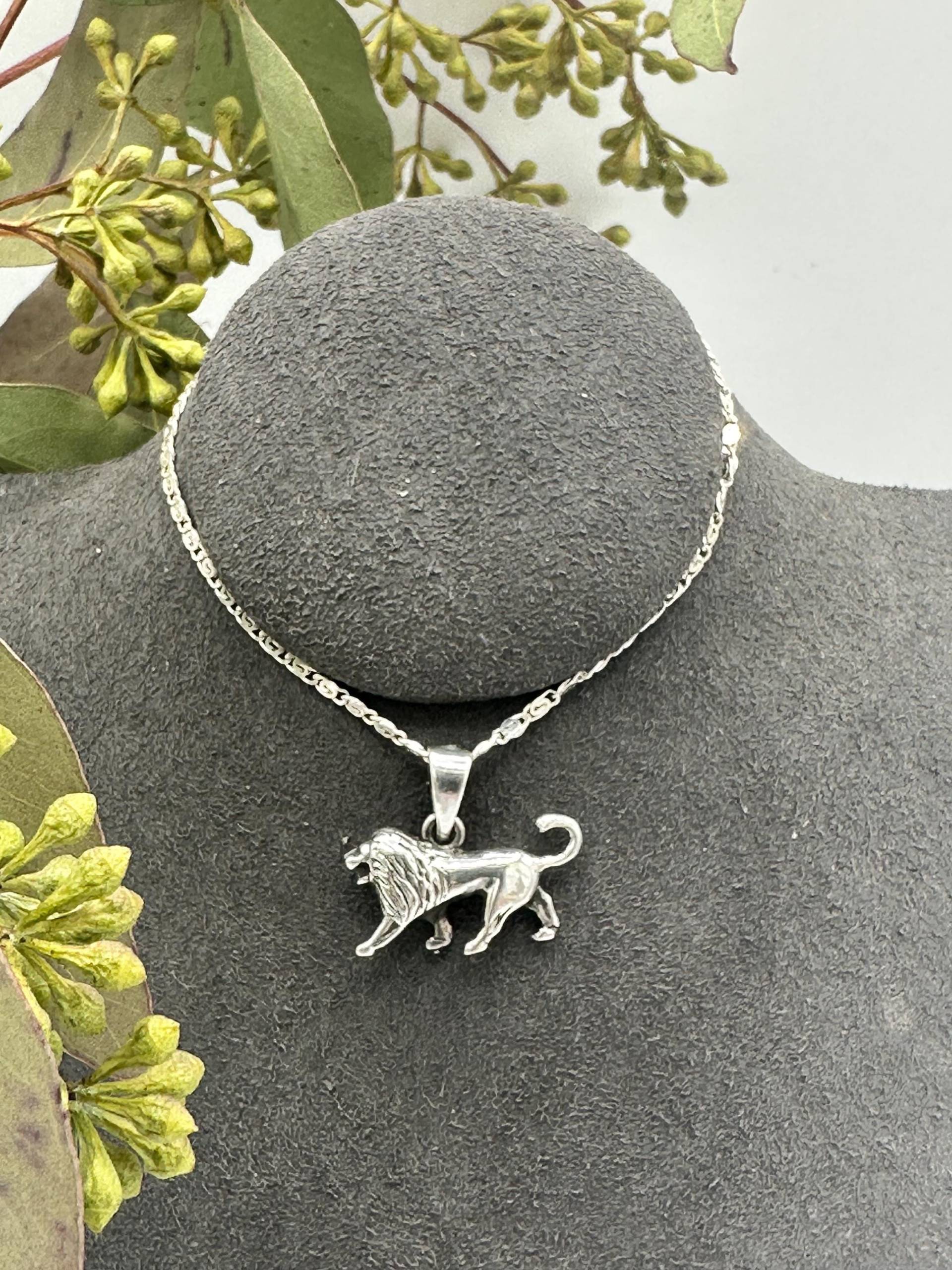 Löwe Ägypt.925 Sterling Silber Anhänger Oder Halskette Löwe Ägypt.925 Sterling Silber Anhänger Oder Halskette von Bazaar444