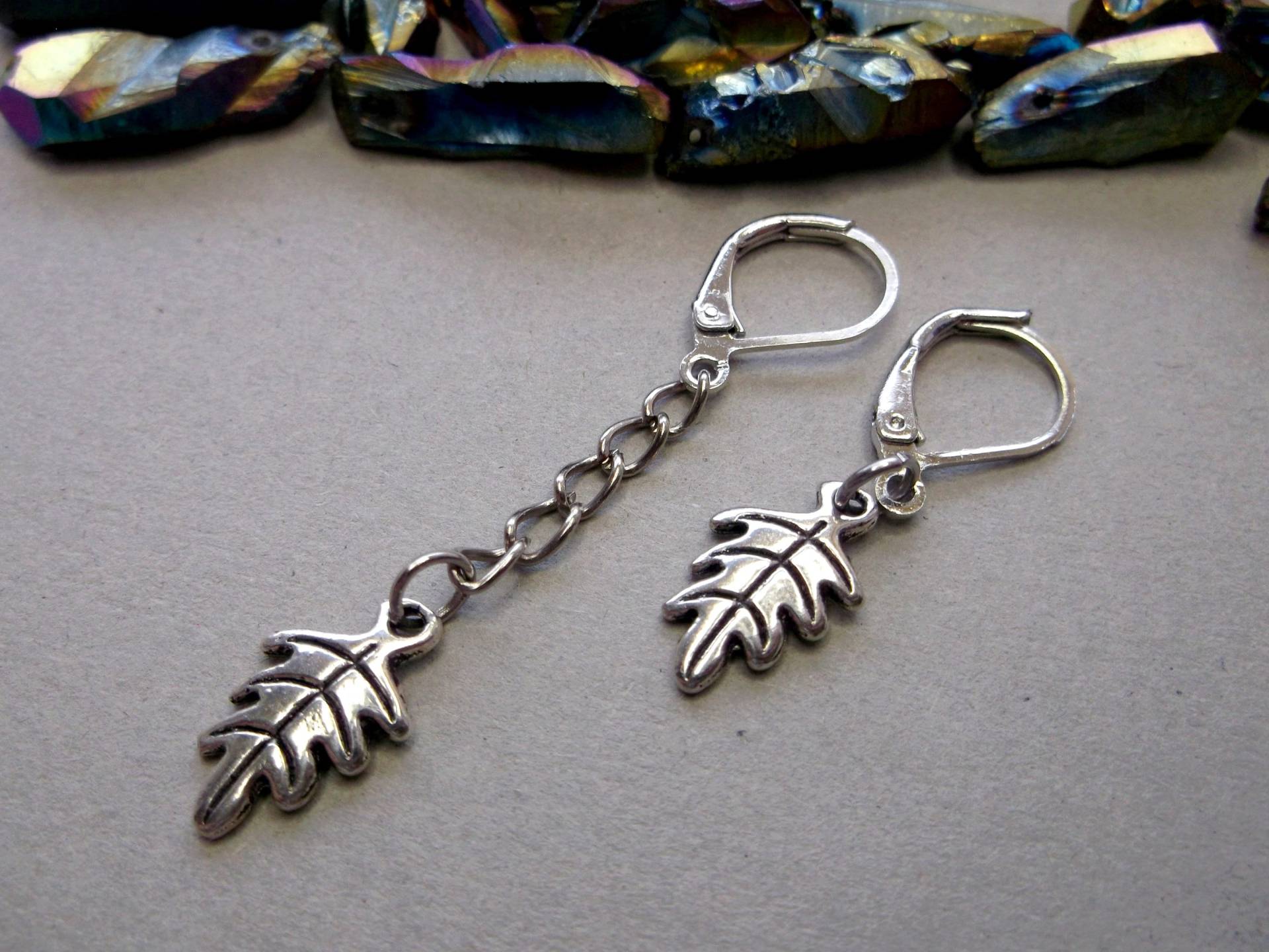 Eichenblatt Ohrring Edelstahl Ohrhaken, Hippie Goth Stil von BeAliter