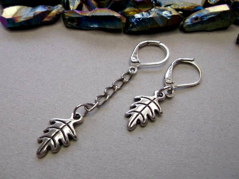 Eichenblatt Ohrring Edelstahl Ohrhaken, Hippie Goth Stil Eichenblatt Ohrring Edelstahl Ohrhaken, Hippie Goth Stil von BeAliter