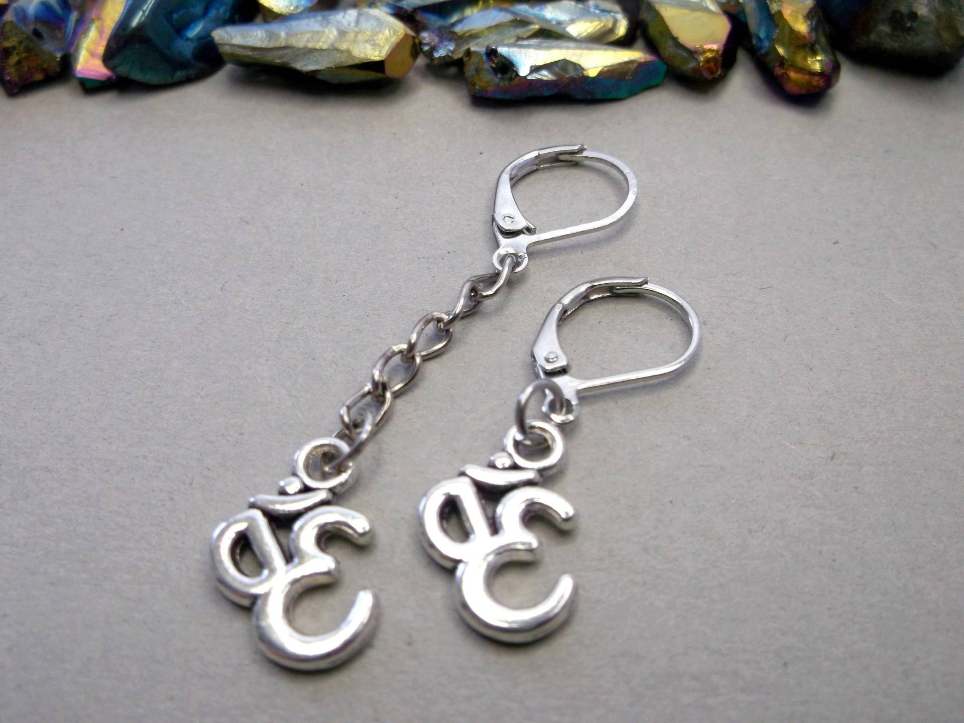 Herren Silber Om Ohrring Yoga Zen Meditation Herren Silber Om Ohrring Yoga Zen Meditation von BeAliter