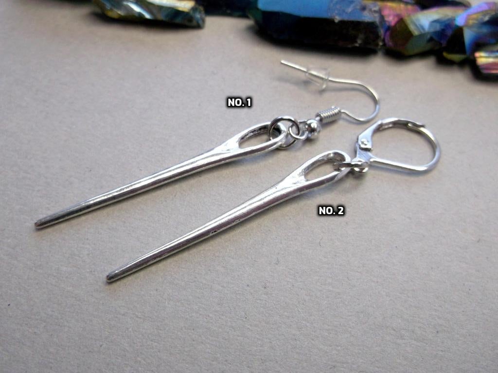 Silberne Nadel Ohrringe Gothic Goth Schmuck von BeAliter