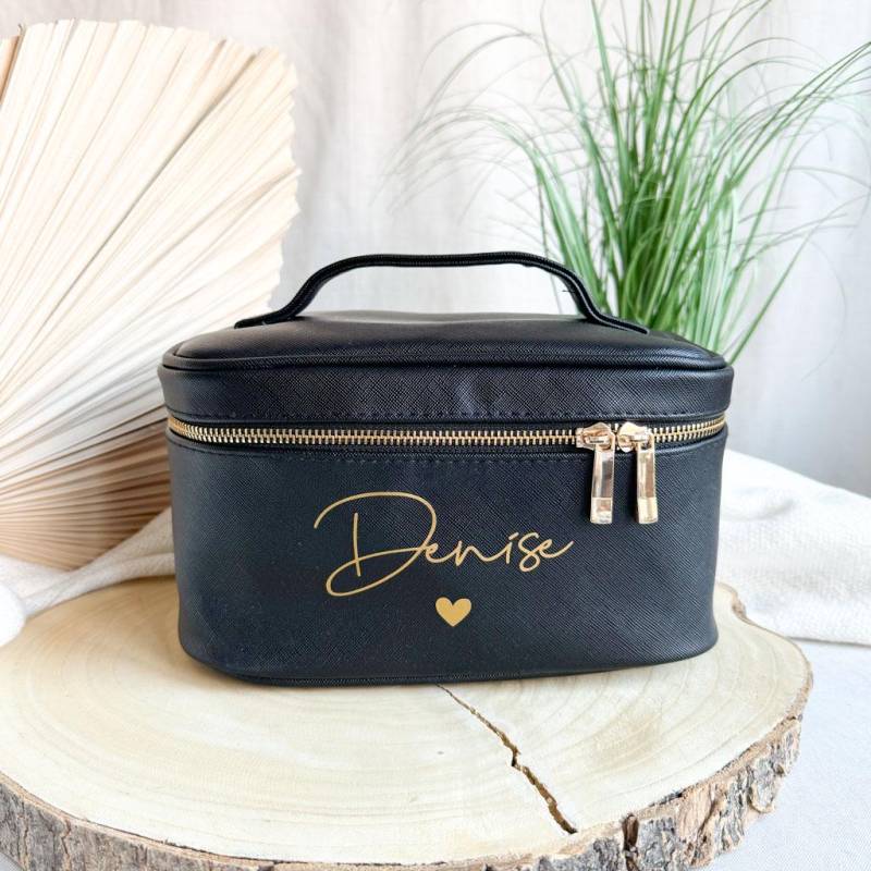 Personalisierte Kosmetiktasche Groß Für Frauen | Mit Namen Und Herz Schminktasche Die Frau Xl Kulturbeutel Im Leder-Look Geschenk Personalisierte Kosmetiktasche Groß Für Frauen | Mit Namen Und Herz Schminktasche Die Frau Xl Kulturbeutel Im Leder-Look Geschenk von BeBonnieShop