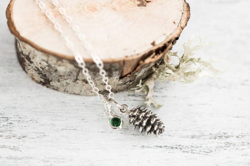 925 Silber Pinecone Halskette Woodland Schmuck Geschenk von BeCharmedandCompany