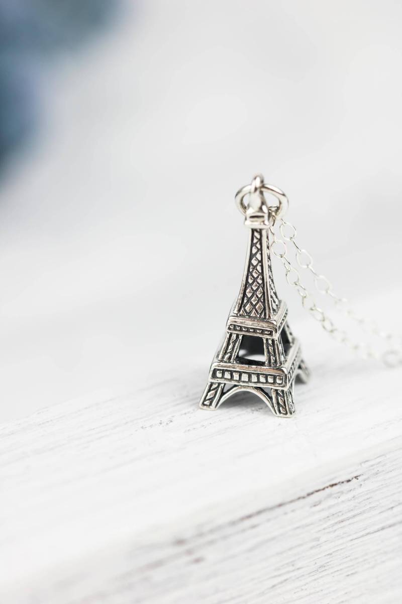 sterling Silber Eiffelturm Halskette Paris Anhänger, Option Geburtsstein von BeCharmedandCompany