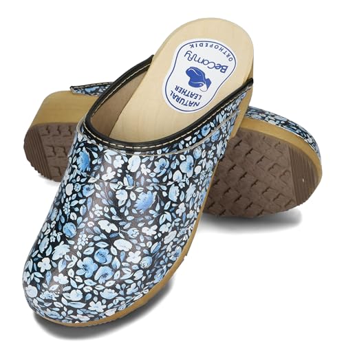 BeComfy Damen Leder Clogs Schuhe mit Holzsohle Echtleder Holzclogs Blumen Blau Weiß 35-41 EU (Schwarz Blau, EU Schuhgrößensystem, Erwachsene, Numerisch, Breit, 35) von BeComfy