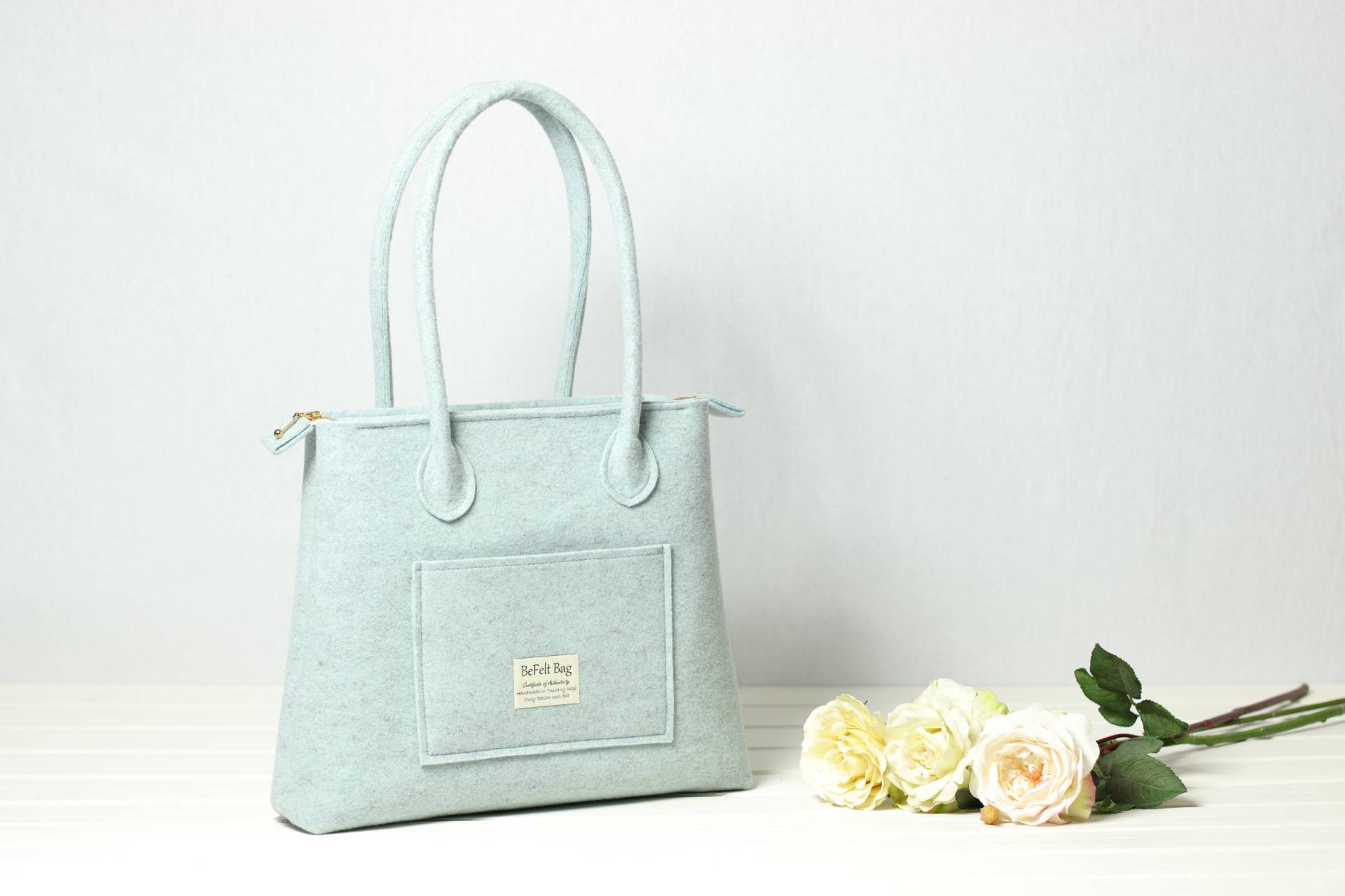 Lässige Schultertasche, Hellblaue Tasche Frau, Laptoptasche Mit Reißverschluss, Lange Henkel, Alltagshandtasche, Shopper, Große Einkaufstasche Lässige Schultertasche, Hellblaue Tasche Frau, Laptoptasche Mit Reißverschluss, Lange Henkel, Alltagshandtasche, Shopper, Große Einkaufstasche von BeFeltBag