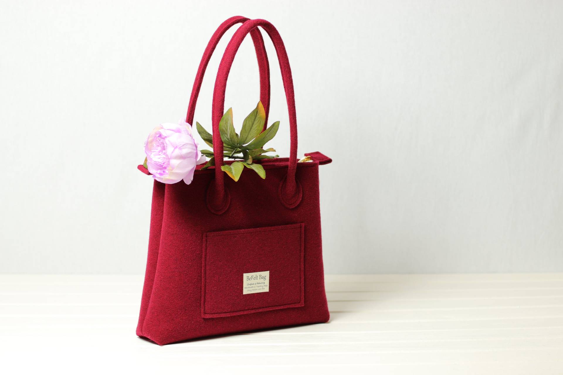 Lässige Schultertasche Frau, Bordeauxrote Wollfilztaschen, Leichte Tasche Mit Henkeln, Handtasche, Reißverschlusstasche, Einkaufstasche Lässige Schultertasche Frau, Bordeauxrote Wollfilztaschen, Leichte Tasche Mit Henkeln, Handtasche, Reißverschlusstasche, Einkaufstasche von BeFeltBag