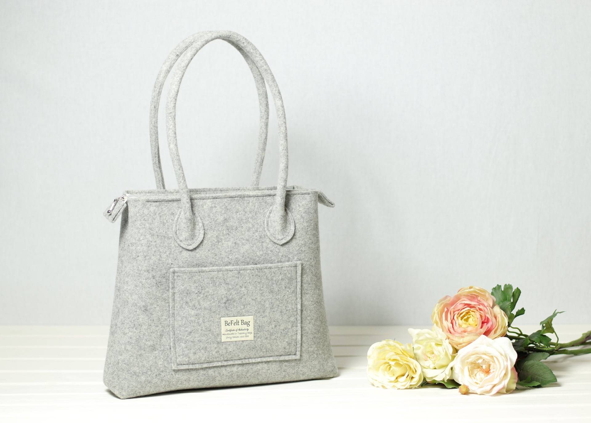 Lässige Schultertasche Frau, Wollfilz Tasche Mit Henkeln, Graue Handtasche, Reißverschluss, Für Notebook, Weekender Shopper, Einkaufstasche Lässige Schultertasche Frau, Wollfilz Tasche Mit Henkeln, Graue Handtasche, Reißverschluss, Für Notebook, Weekender Shopper, Einkaufstasche von BeFeltBag