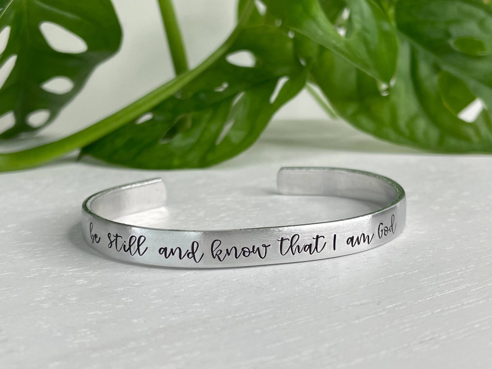 Sei Still Und Wisse | Psalm 4610 Bibelvers Schrift Armband Christlicher Freund Ermutigung Geschenk Fehlgeburt Schmuck Trauerfall Sei Still Und Wisse | Psalm 4610 Bibelvers Schrift Armband Christlicher Freund Ermutigung Geschenk Fehlgeburt Schmuck Trauerfall von BeFoundStanding