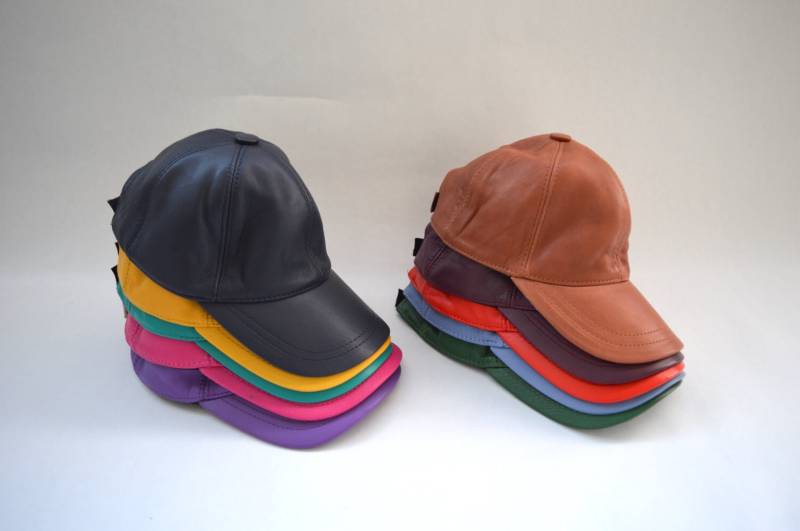 Echtleder Baseballkappe Verstellbarer Jockeyhut Echtleder Baseballkappe Verstellbarer Jockeyhut von BeFur