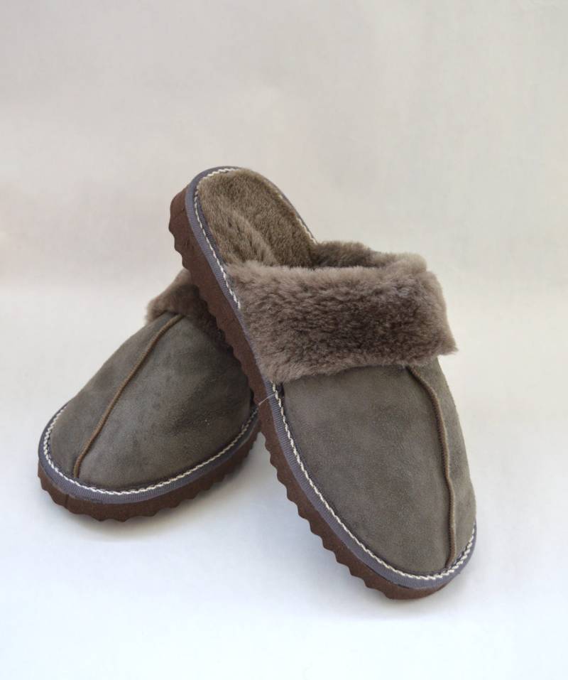 Graue Lammfell Hausschuhe Echtes Schaffell Pelzschuhe Für Frauen von BeFur