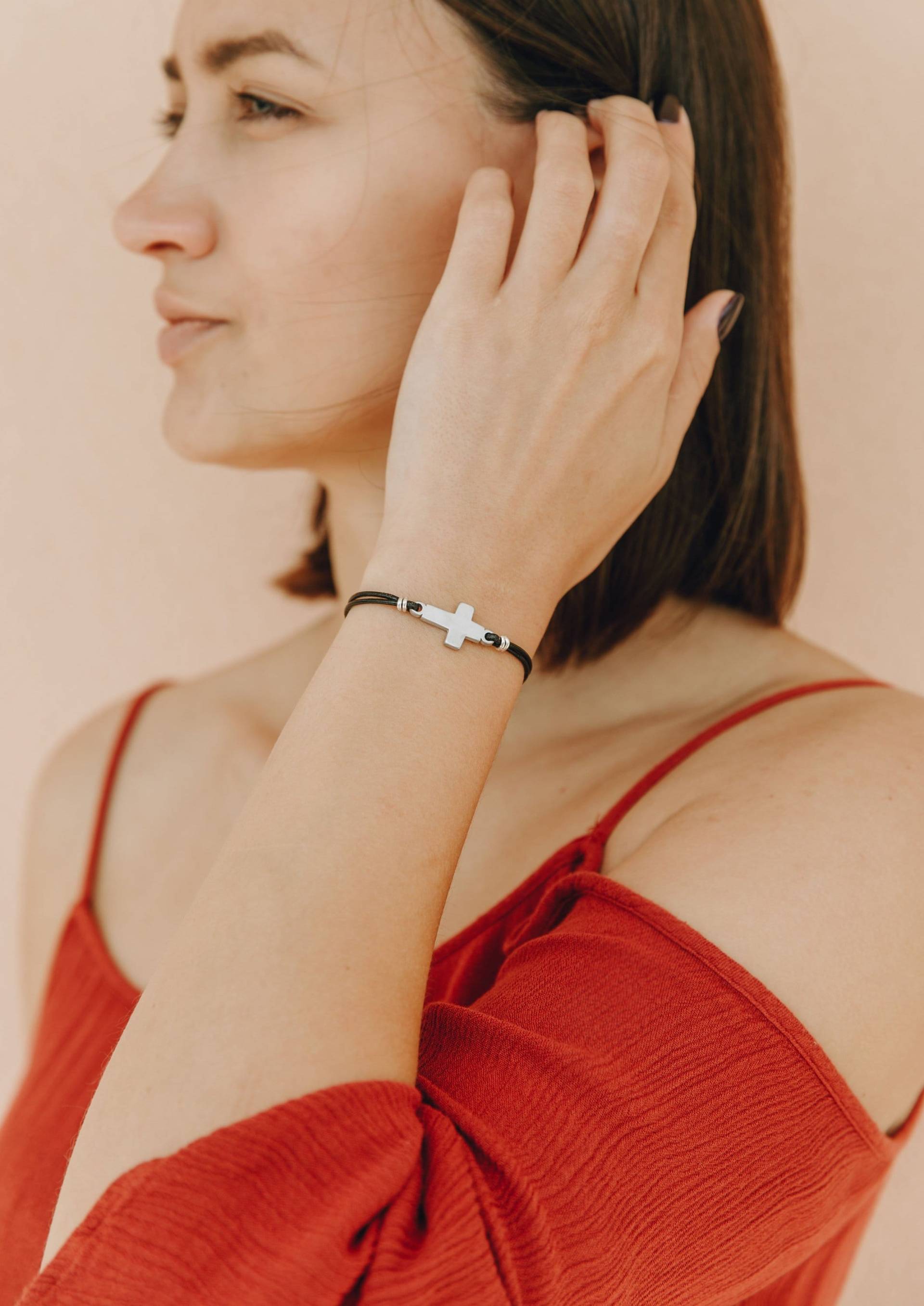 Kreuz Armband Für Frauen Taufe Geschenk Tochter Sie Silber Seitlich Individuell Verstellbar von BeGenuine