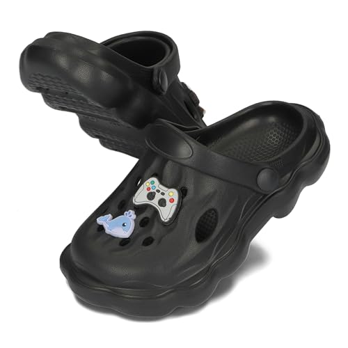 BeKiddy Unisex Kinder Clogs mit Schuhanstecker Gartenschuhe Pantoffeln Gartenclogs Hausschuhe 4 Schuh Charms 20-35 EU/Schwarz, 27 von BeKiddy
