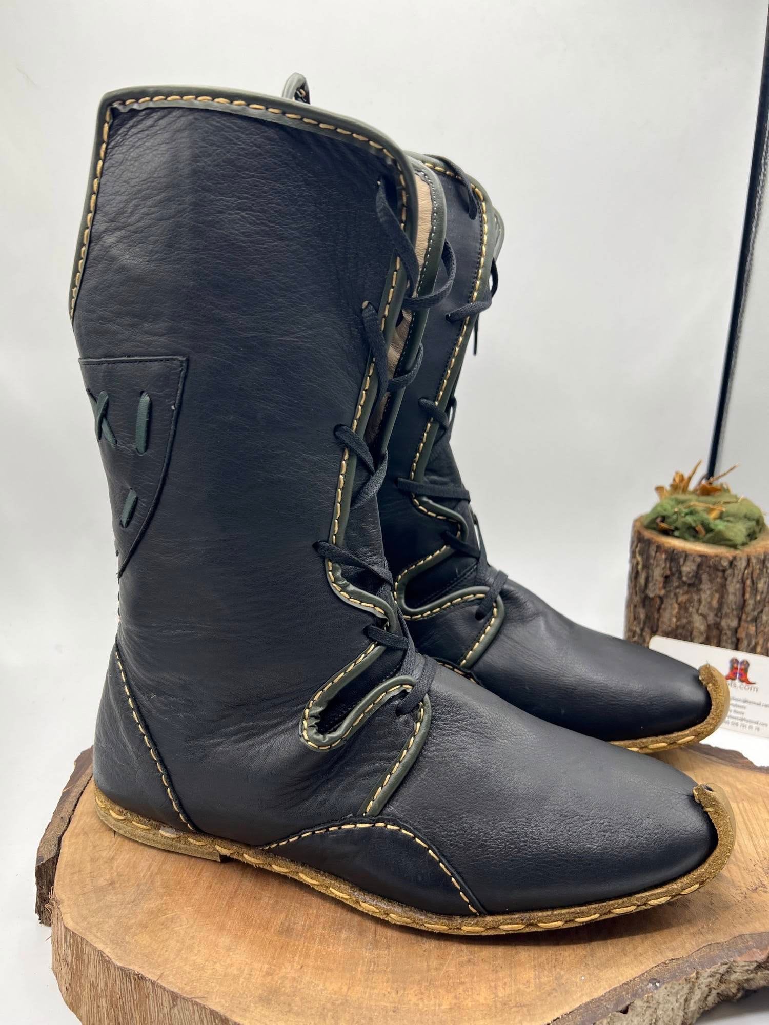 Echtleder Herrenstiefel Nach Maß, Handgefertigte Stiefel, Wikingerstiefel, Mittelalterstiefel, Retrostiefel, Hippiestiefel, Festivalstiefel von BeMyBoots