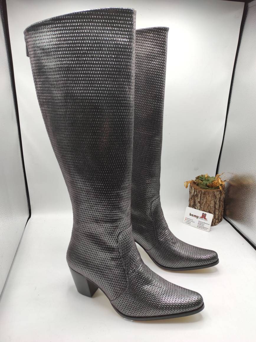 Schwarz Silber Lederstiefel, Cowboystiefel, Auf Bestellung, Kniehoch, Nach Maß, Westernstiefel, Alltagsstiefel, Für Sie, Stiefelsüchtig von BeMyBoots