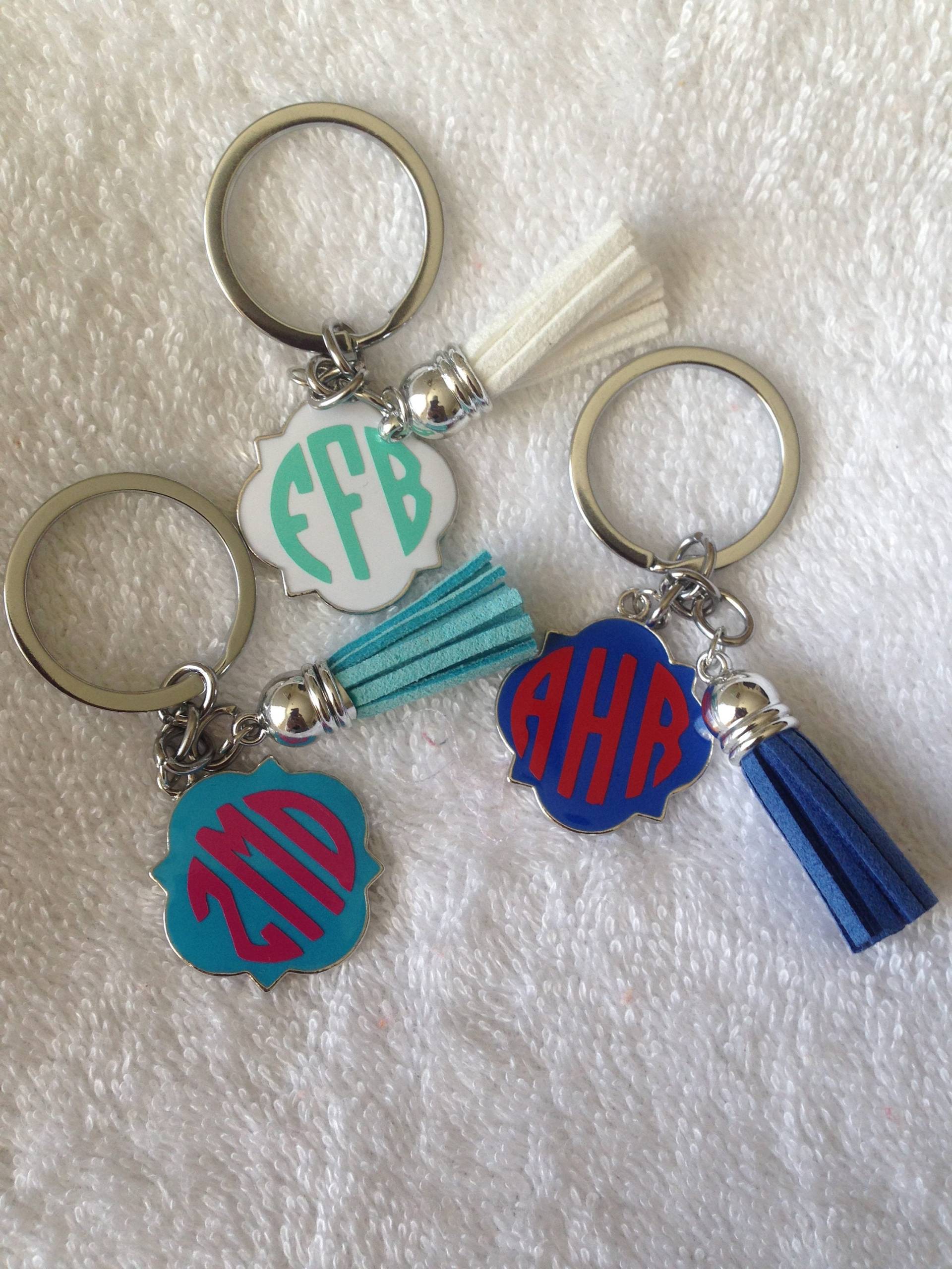 Monogrammierte Schlüsselanhänger | Quasten Monogramm Quaste Quatrefoil Geschenke Für Sie Geschenk Mama Fob Monogrammierte Schlüsselanhänger | Quasten Monogramm Quaste Quatrefoil Geschenke Für Sie Geschenk Mama Fob von BeNiralu