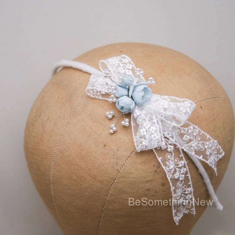 Vintage Lace Bow Haarband Blaue Blumen Mädchen Haar Accessoire Vintage Lace Bow Haarband Blaue Blumen Mädchen Haar Accessoire von BeSomethingNew