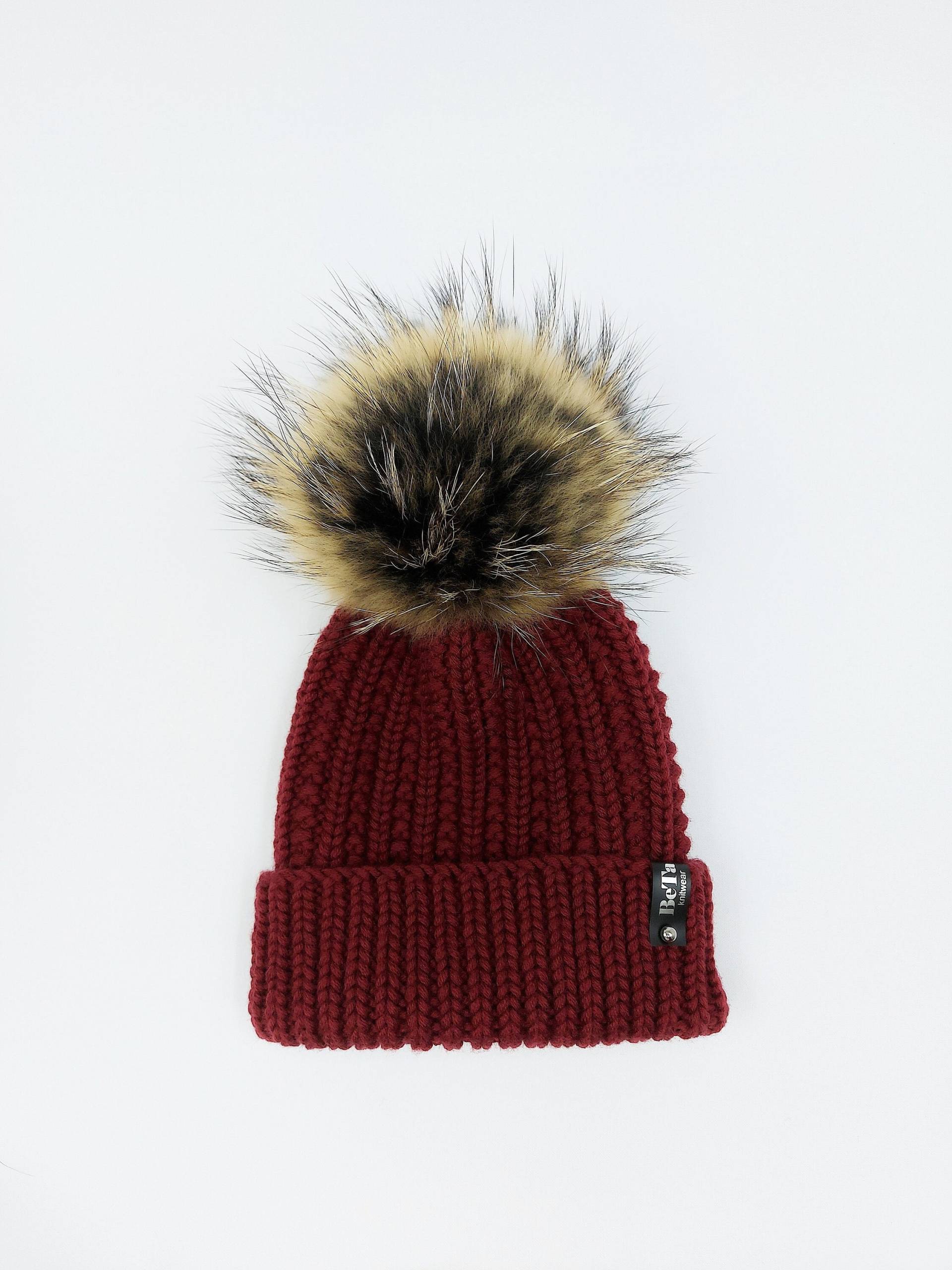 Kleinkind Mädchen Wintermütze - Echtpelz Bommel Beanie Jungen Bordeaux Wolle von BeTaKnitWear