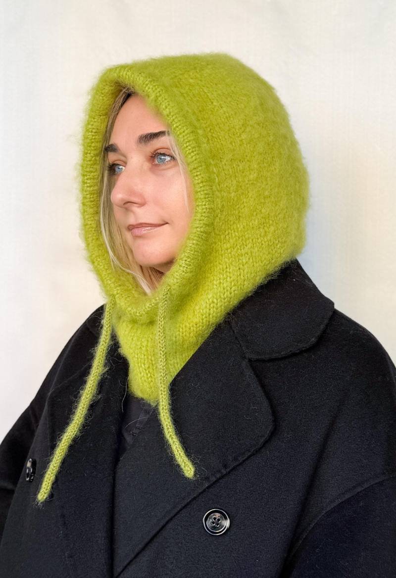 Warme Gestrickte Frauen Haube, Alpaka Schal, Kapuze, Winter Milky Flauschige Balaclava Für Frauen, Flauschige Strick Haube Warme Gestrickte Frauen Haube, Alpaka Schal, Kapuze, Winter Milky Flauschige Balaclava Für Frauen, Flauschige Strick Haube von BeTaKnitWear