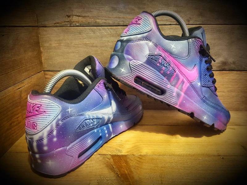 Air Max 90/Turnschuhe/Schuhe/Kicks/Premium/Personalisiert/Weltraum Air Max 90/Turnschuhe/Schuhe/Kicks/Premium/Personalisiert/Weltraum von BeUniqueCreate