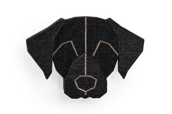 BeWooden Brosche aus Holz "Black Labrador" | Mode Schmuck von BeWooden
