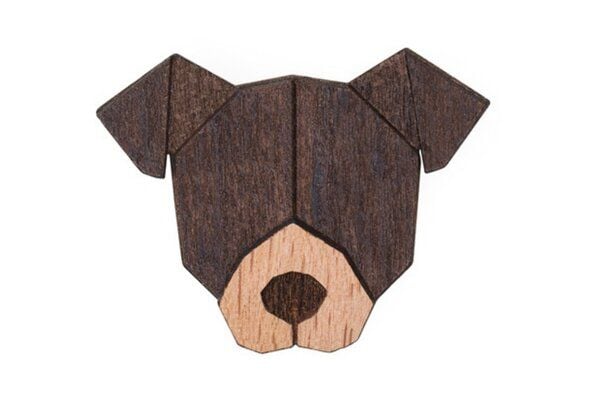 BeWooden Brosche aus Holz "Pit Bull Terrier | Mode Schmuck von BeWooden