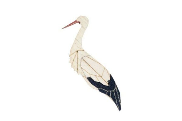 BeWooden Holzbrosche Stork Brooch – handgefertigte Holz-Brosche mit Storchmotiv von BeWooden
