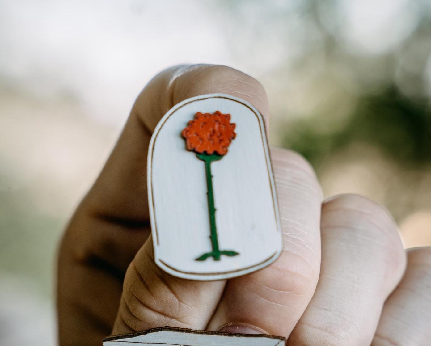 Wooden Brooch The Little Prince Rose Brooch - Floral Wooden Pin Handmade -Imagination Holzbrosche Romantic Gift For Her Unique von BeWoodenCompany