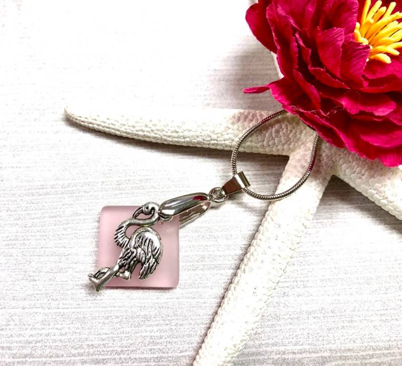 Sea Glass Flamingo Halskette, Pink Glass, Schmuck, Beachy Schmuck von BeachBoutiqueJewels