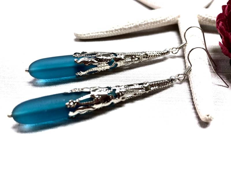 Sea Glass Teardrop Ohrringe, Petrol Blau Boho Schmuck, Sommer Brautjungfer Geschenk von BeachBoutiqueJewels