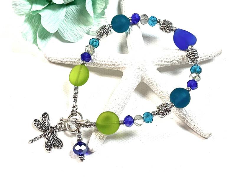 Seeglas Libellen Armband, Blaues Seeglas, Schmuck, Sommer Schmuck von BeachBoutiqueJewels