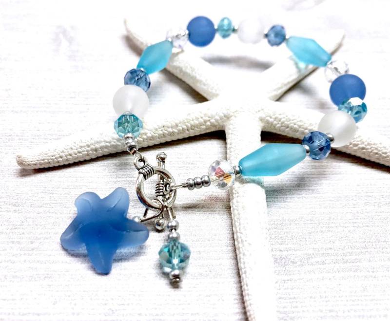Seeglas Seestern Armband, Schmuck, Blaues Seeglas, Beachy Brautjungfer Geschenk von BeachBoutiqueJewels