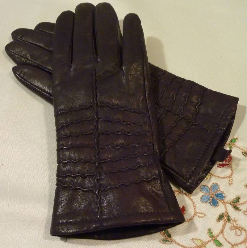 Vintage Lederhandschuhe - Damen Dunkle Schokolade Fahrhandschuhe Smart Und Raffiniert Wunderbare Detaillierung Fleece Gefüttert Größe 7 von BeachBreezeBoutique