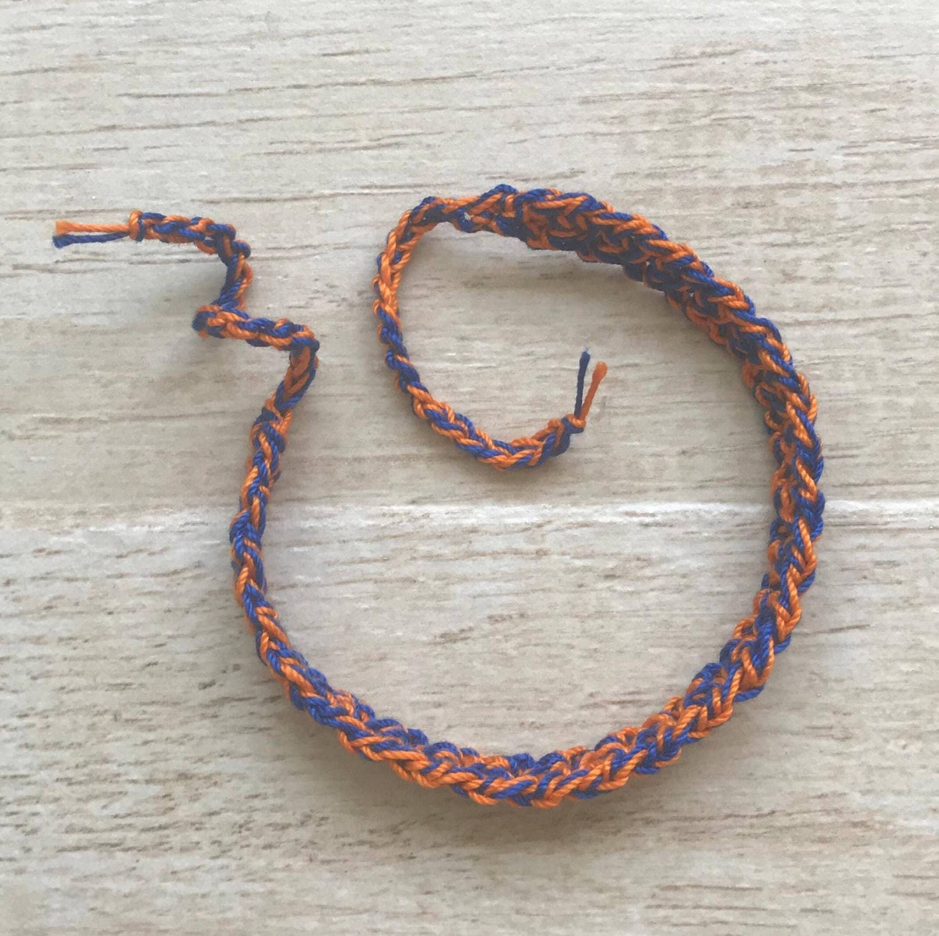 Freundschafts Armbänder Team Farben Gehäkelt Spiel Tag Geist Orange Blau Zurück in Der Schule Lehrer Geschenk College Universität Abschluss Bff von BeachDaisyJewelry