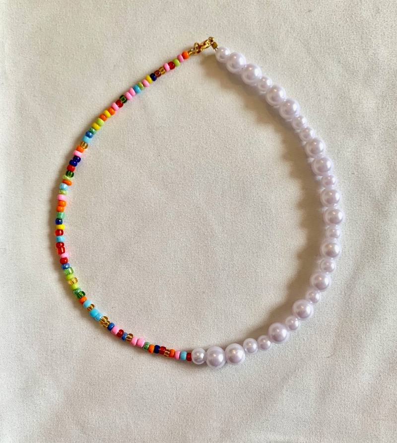 Halbperle & Halbperlen Halskette von BeachyBeadDesigns