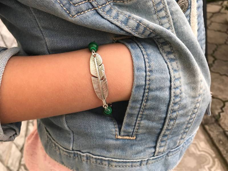 Personalisiertes Geburtsstein Armband Silber Malachit Für Sie Männer Freundschaftsarmband, Passendes Paar Armbänder Minimalist von BeadCreativityByOlia