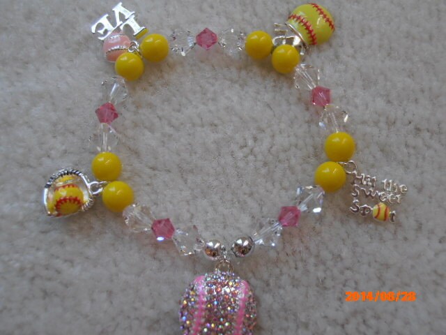 You Go Girl Softball-Bettelarmband You Go Girl Softball-Bettelarmband von BeadEeye