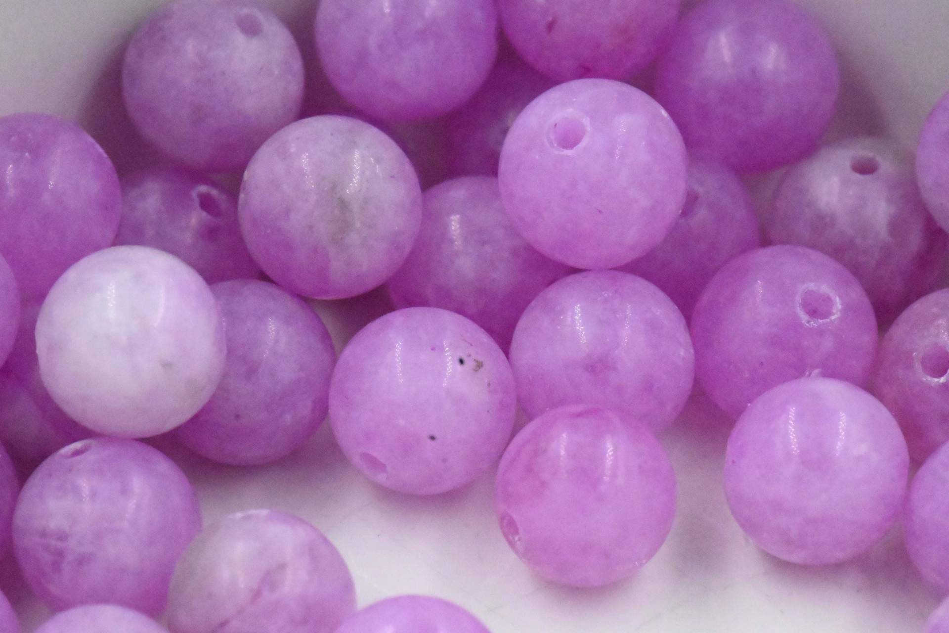 8 Mm Matte Violet Purple Malaysia "Jade" Runde Perlen -15-Zoll-strang 8 Mm Matte Violet Purple Malaysia "Jade" Runde Perlen -15-Zoll-strang von BeadGirlzBoutique