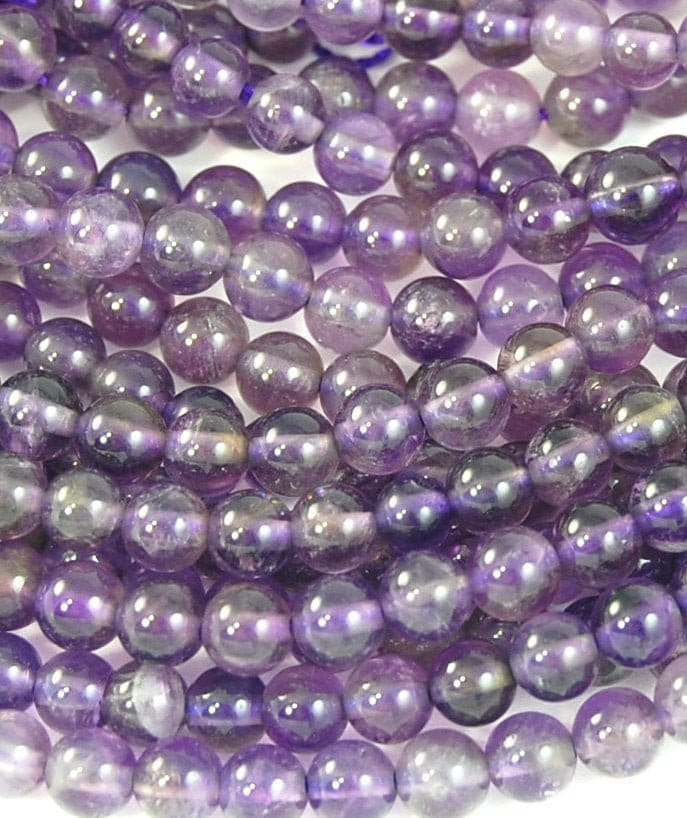 Amethyst Perlen, 4mm Natürliche Runde Perlen -15, 5 Zoll Strang Amethyst Perlen, 4mm Natürliche Runde Perlen -15, 5 Zoll Strang von BeadGirlzBoutique